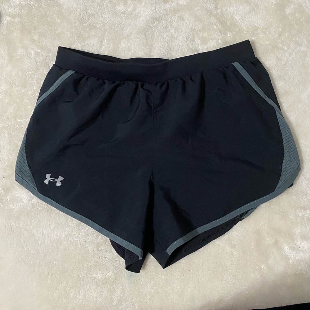 black under armour shorts
